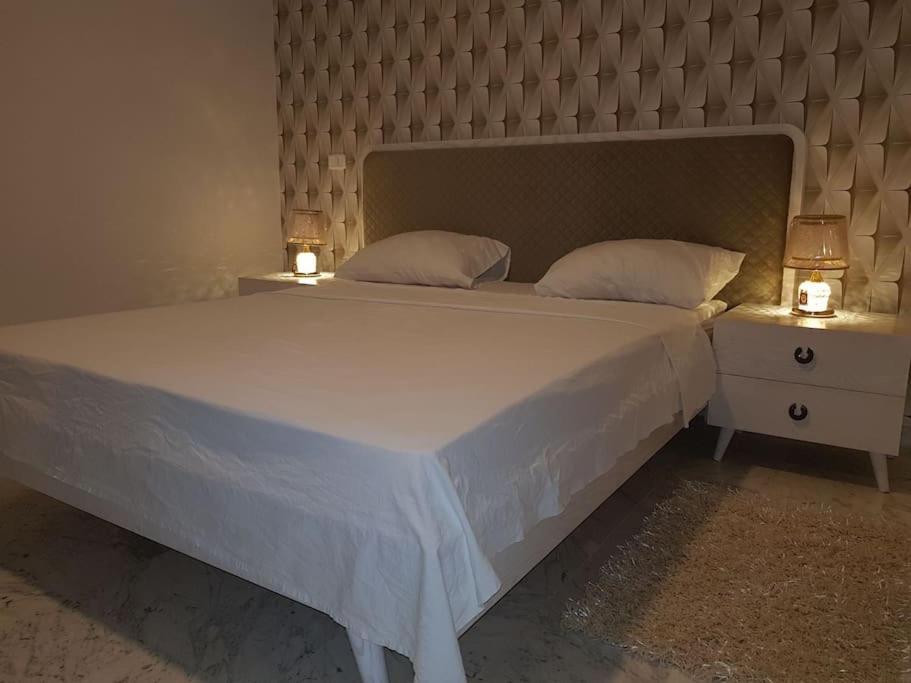 Lovely Apartment Near Tunis Mall - Lac2 Tunis Exteriör bild