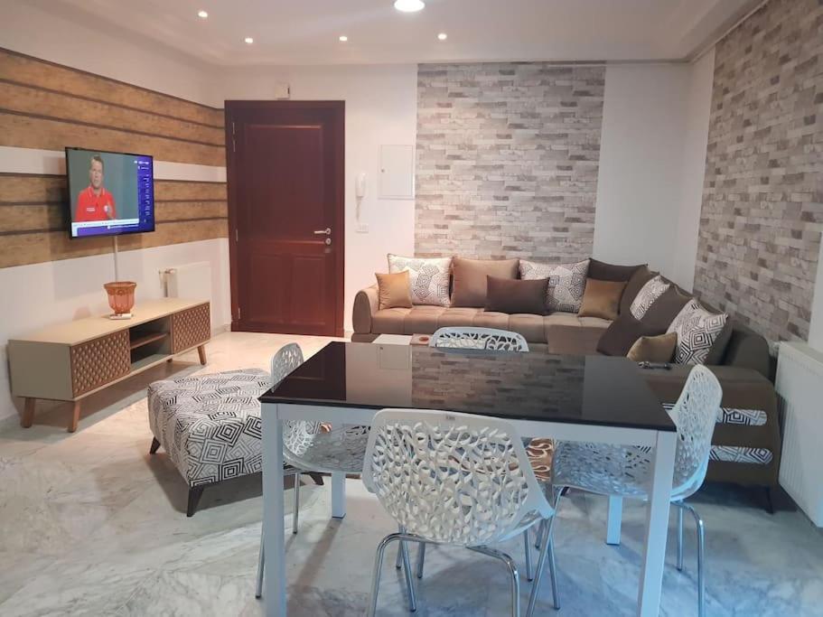 Lovely Apartment Near Tunis Mall - Lac2 Tunis Exteriör bild