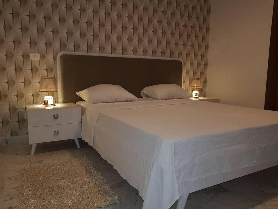 Lovely Apartment Near Tunis Mall - Lac2 Tunis Exteriör bild