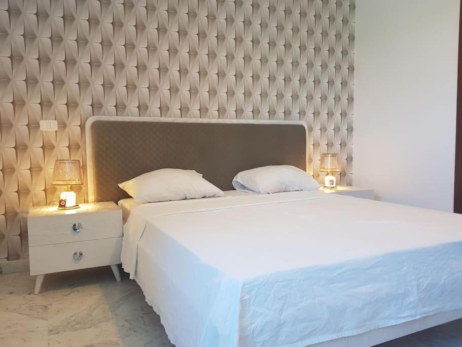Lovely Apartment Near Tunis Mall - Lac2 Tunis Exteriör bild
